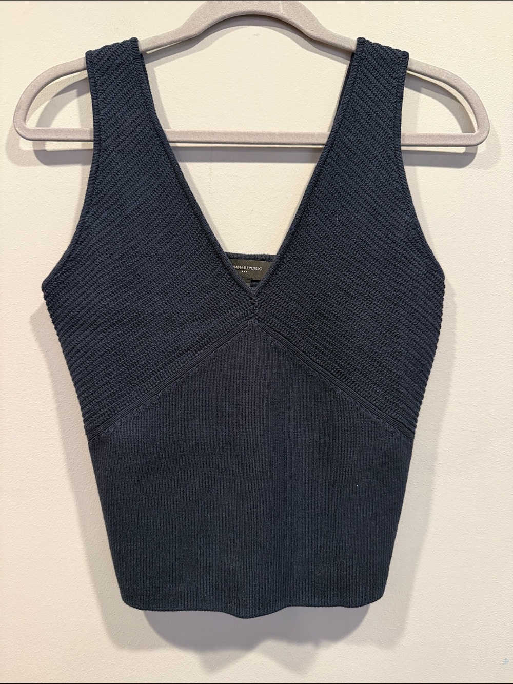 NWT Banana Republic Textured Sweater Tank - Navy Blue- M